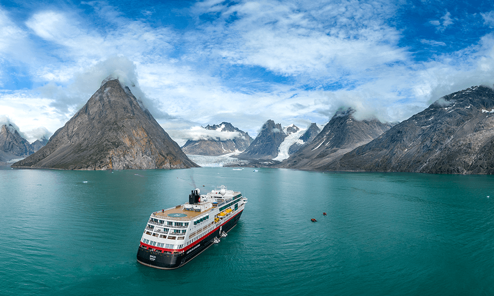 Image for Hurtigruten and HX, why this company deserves special attention?